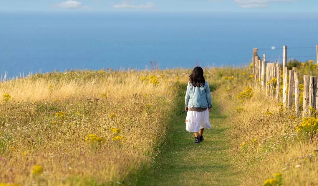 The Power of Acceptance: How to Let Go of Expectations and Judgment